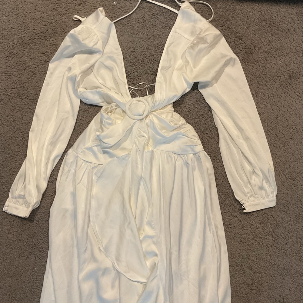 NWT Untamed Petals White Ruffle Plunge Gown Maxi Dress Wedding Y2K sz S